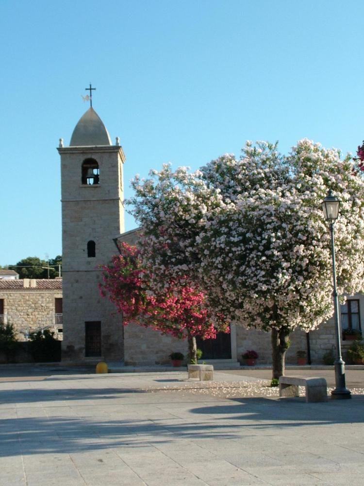 Papillo Resort Borgo Antico San Pantaleo Exteriör bild