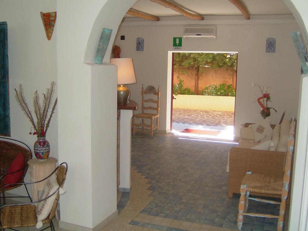 Papillo Resort Borgo Antico San Pantaleo Inreriör bild