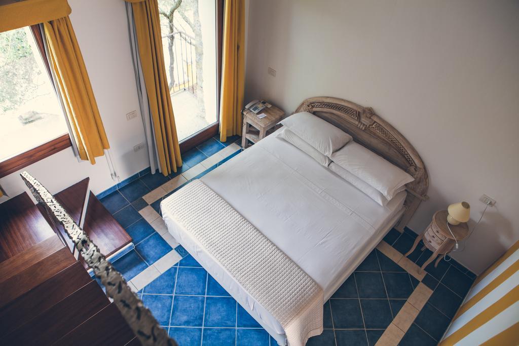 Papillo Resort Borgo Antico San Pantaleo Exteriör bild