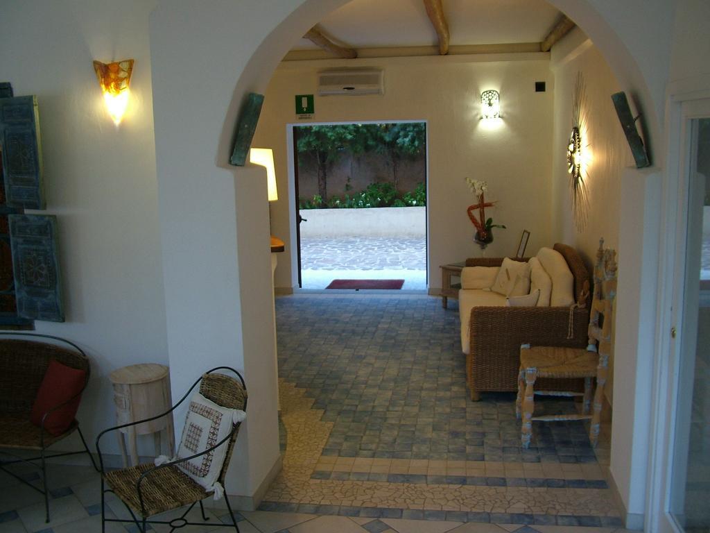 Papillo Resort Borgo Antico San Pantaleo Exteriör bild