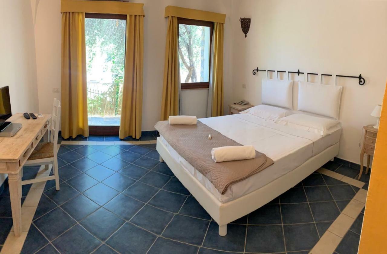 Papillo Resort Borgo Antico San Pantaleo Exteriör bild